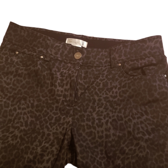 89th Madison Black Print Jeans - Picture 3 of 5